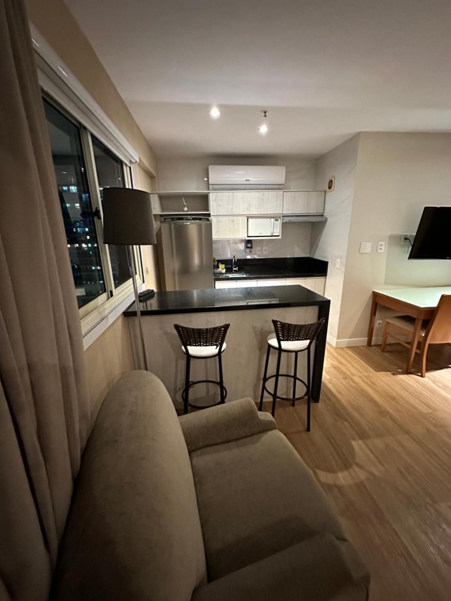 Barra Da Tijuca - 9 - Flat Premium Com Cozinha, Fogao Cooktop, Geladeira Grande, Smart Tv Grande, Lindo E Muitissimo Confortavel, Balsa Para A Praia Gratis E Estacionamento Gratuito Rio de Janeiro Exterior foto
